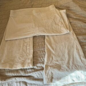 Aerie Off-White Ribbed Lounge Pants